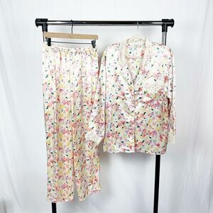 Victoria’s Secret Gold Label Vintage Satin pajamas set floral bridal size large